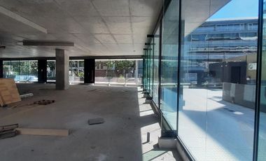 Local en venta y alquiler en  Olivos