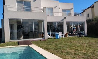 Casa en  alquiler San Isidro Labrador!!!