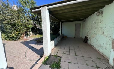 Casa en venta - 1 Dormitorio 1 Baño - 105mts2 - Quilmes