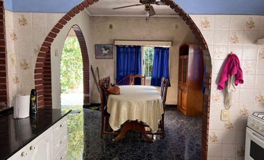 Casa en venta - 1 Dormitorio 1 Baño - 105mts2 - Quilmes