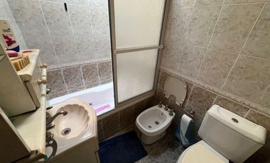 Casa en venta - 1 Dormitorio 1 Baño - 105mts2 - Quilmes