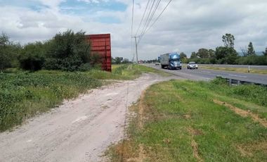 Terreno con factibilidad industrial en excelente ubicación