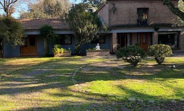Oportunidad! Casa Quinta en La Reja