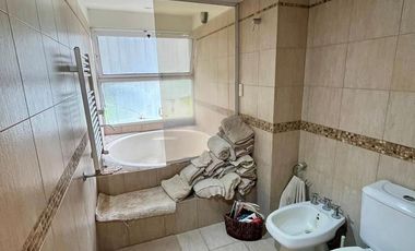 Oportunidad! Casa Quinta en La Reja