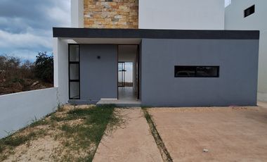 Casa (127) en Venta en Privada Nadira en Conkal