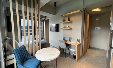 Renta apartamento  en unique mine