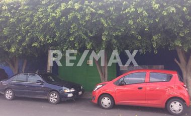 VENTA DE EDIFICIO COMERCIAL QUE OPERA COMO ESCUELA