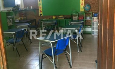 VENTA DE EDIFICIO COMERCIAL QUE OPERA COMO ESCUELA