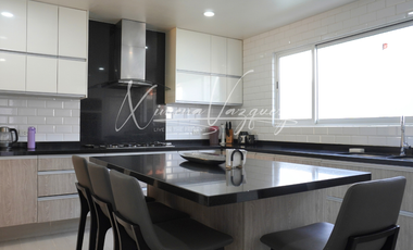 Casa en Interlomas con gran jardin 4 habitaciones