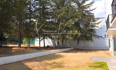 Casa en Interlomas con gran jardin 4 habitaciones