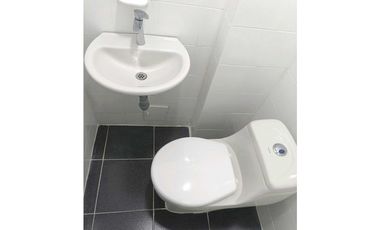 Venta / Arriendo apto en la 93