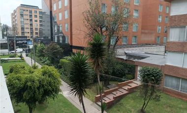 Venta / Arriendo apto en la 93