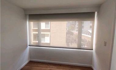 Venta / Arriendo apto en la 93