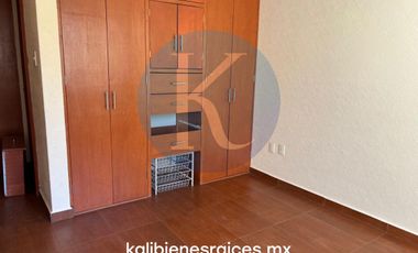 Acogedora Casa en Renta en Fraccionamiento Privado cerca Lago Gpe.