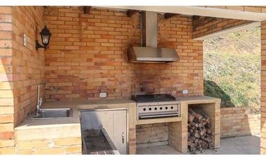 Arriendo y venta linda casa en Briceño  Cundinamarca.