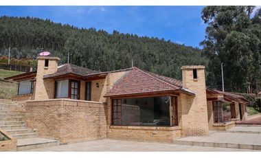 Arriendo y venta linda casa en Briceño  Cundinamarca.