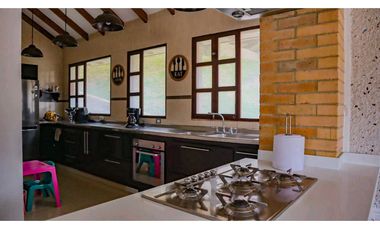 Arriendo y venta linda casa en Briceño  Cundinamarca.