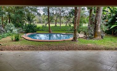 Casa en venta con vista al campo de golf