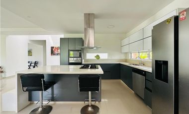 VENTA CASA CAMPESTRE SECTOR PUELBITO CAFETERO PEREIRA