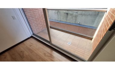 ARRIENDO APARTAESTUDIO SAN PATRICIO,
