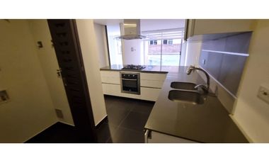 ARRIENDO APARTAESTUDIO SAN PATRICIO,