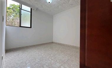 Casa bifamiliar en venta en Cabañas Bello