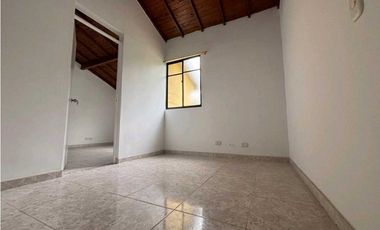 Casa bifamiliar en venta en Cabañas Bello