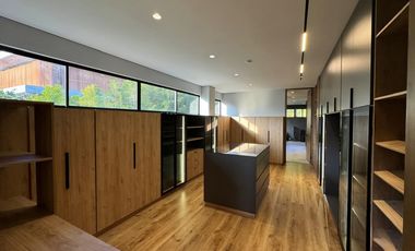 VENTA moderna y espectacular CASA con PISCINA en Las Palmas -POBLADO