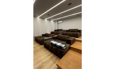 VENTA moderna y espectacular CASA con PISCINA en Las Palmas -POBLADO
