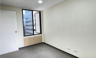 Oficina en Arriendo Milla de Oro Medellín