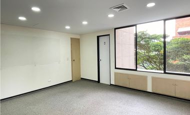 Oficina en Arriendo Milla de Oro Medellín
