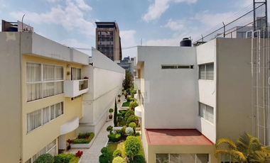 Templada, Acogedora Del Valle Casa Condominio Venta
