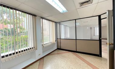 Oficina en Arriendo Milla de Oro Medellín