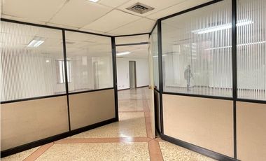 Oficina en Arriendo Milla de Oro Medellín