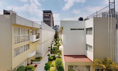 Templada, Acogedora Del Valle Casa Condominio Venta
