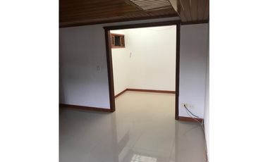 VENDEMOS CASA EN CONJUNTO CERRADO B. CANTARRANA  VILLAVICENCIO- META