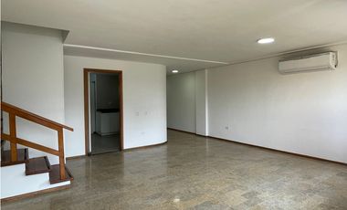 Oficina en Arriendo Aguacatala Medellín