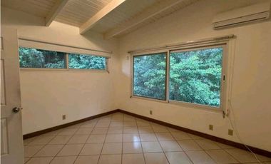 ALQUILER CASA EN ANCON 4 RECAMARAS  LINEA BLANCA EN CERRO  409M2 JP