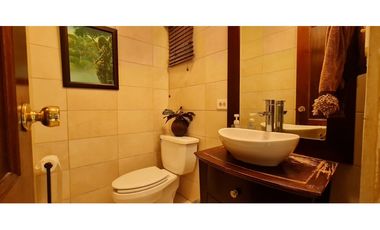 SE VENDE CASA EN EL CANGREJO - BARRIADA CERRADA CON GARITA