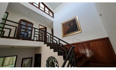 SE VENDE CASA EN EL CANGREJO - BARRIADA CERRADA CON GARITA