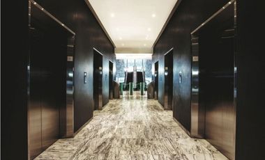 OFICINA EN OBARRIO SORTIS BUSINESS TOWERS 134M2 SIN DIVISIONES