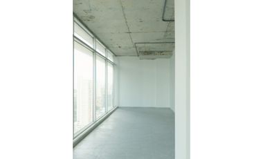 OFICINA EN OBARRIO SORTIS BUSINESS TOWERS 134M2 SIN DIVISIONES