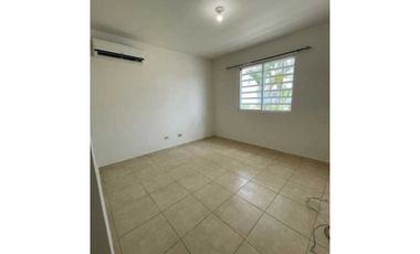 VENDO CASA EN LA CHORRERA LA ARBOLEDA 3R