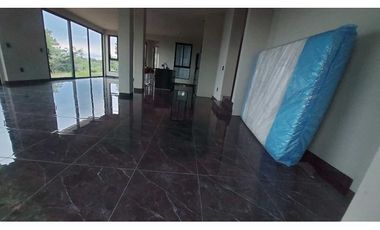 SE VENDE HERMOZA CASA DE 2 PLANTAS SANTA CRUZ PENONOMÉ