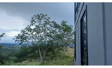 SE VENDE HERMOZA CASA DE 2 PLANTAS SANTA CRUZ PENONOMÉ