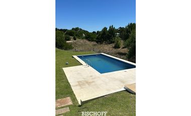 CASA EN VENTA EN COSTA ESMERALDA BARRIO PRIVADO