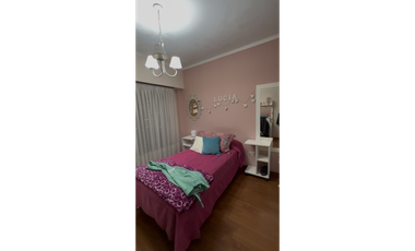 Chalet en lote propio - Parque y cochera triple APTO CREDITO - Chauvín