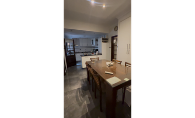 Chalet en lote propio - Parque y cochera triple APTO CREDITO - Chauvín