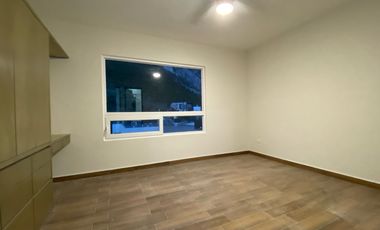 Casa en venta en Valle Poniente, Fracc. Los Cenizos