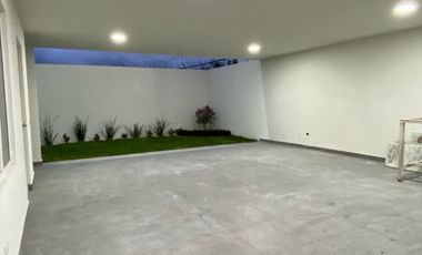 Casa en venta en Valle Poniente, Fracc. Los Cenizos